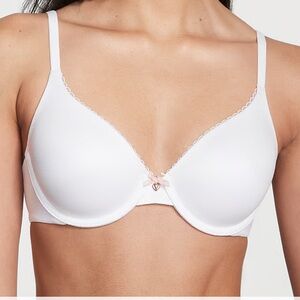 Victoria Secret BODY BY VICTORIA
Lightly Lined Full-Coverage Bra 34C